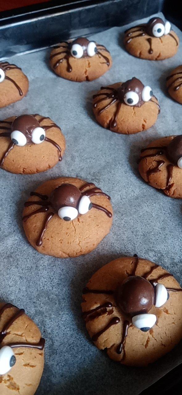 万圣节蜘蛛饼干