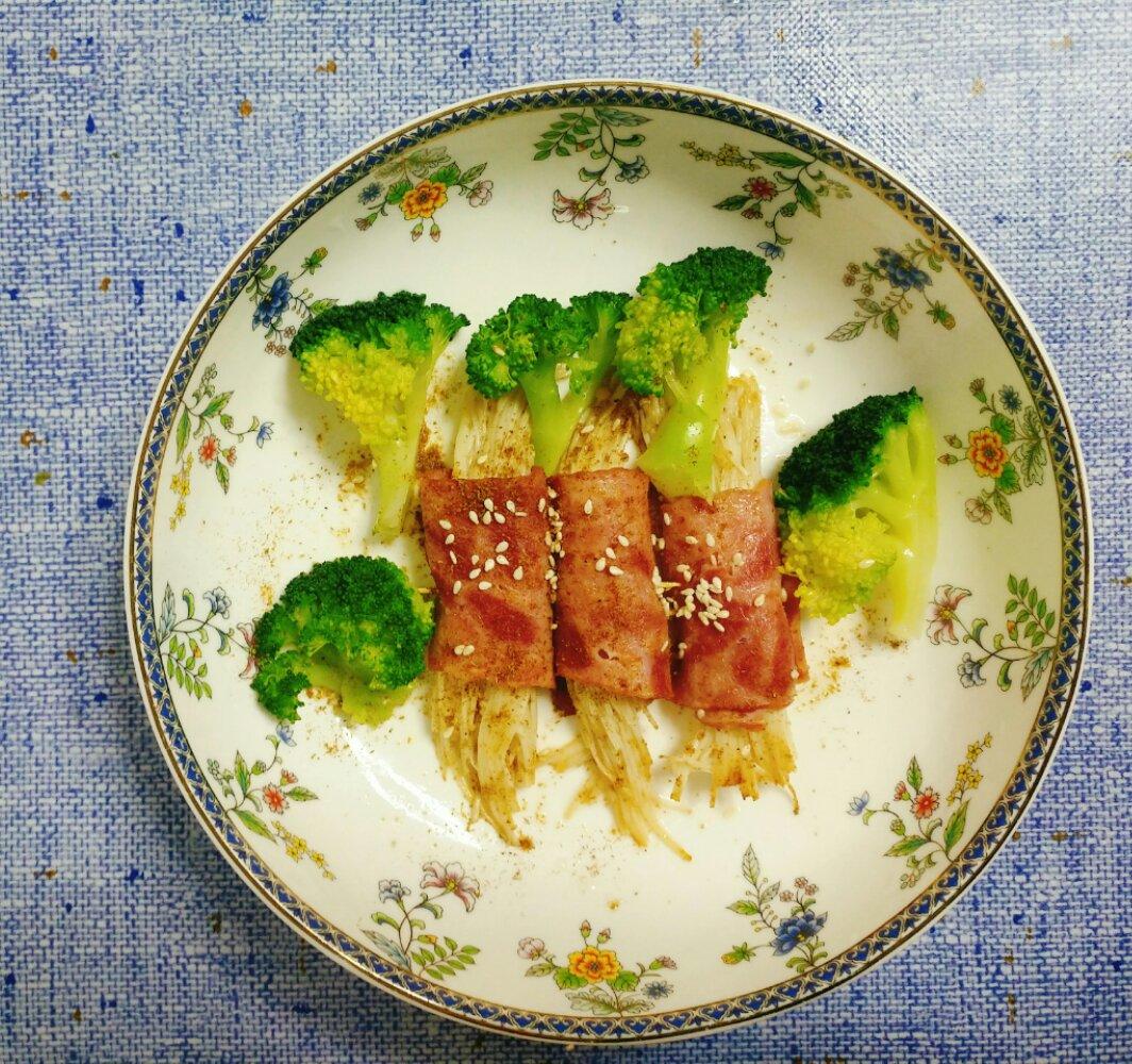 香煎培根金针菇卷