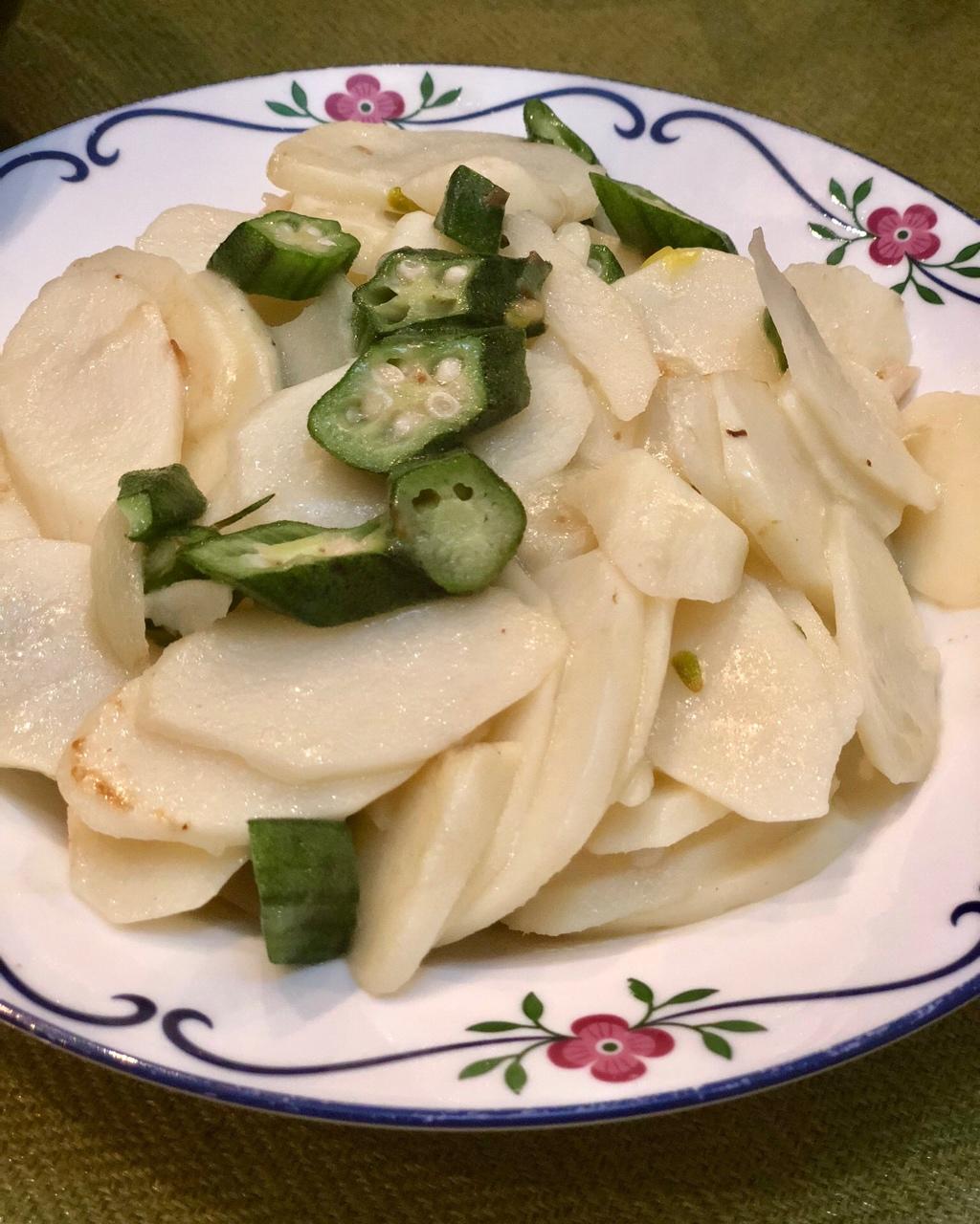 秋葵木耳炒山药