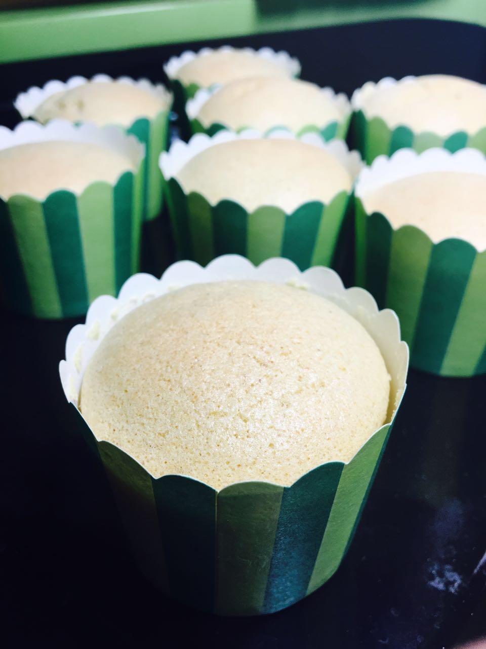 肉松拔丝小蛋糕