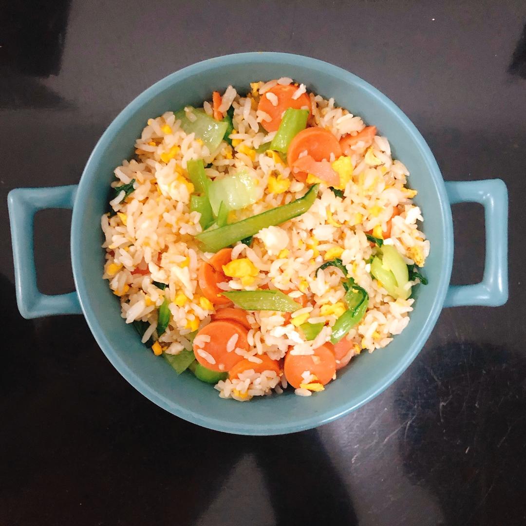 厨师长教你“蛋炒饭”如何做才好吃，答案都在这里面！