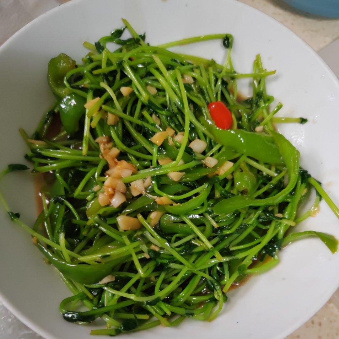蒜蓉豌豆苗