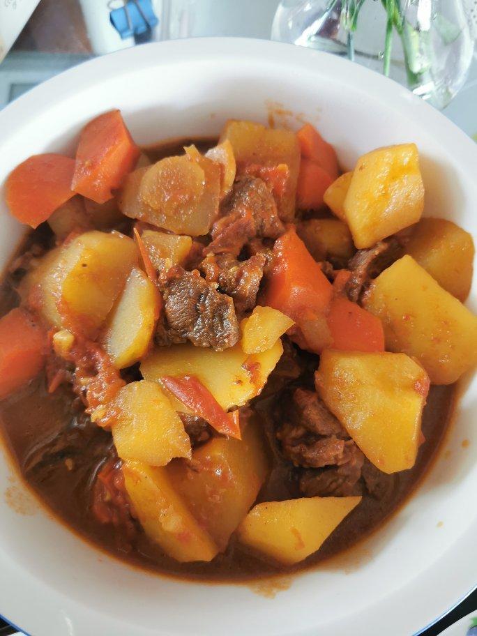土豆炖牛肉