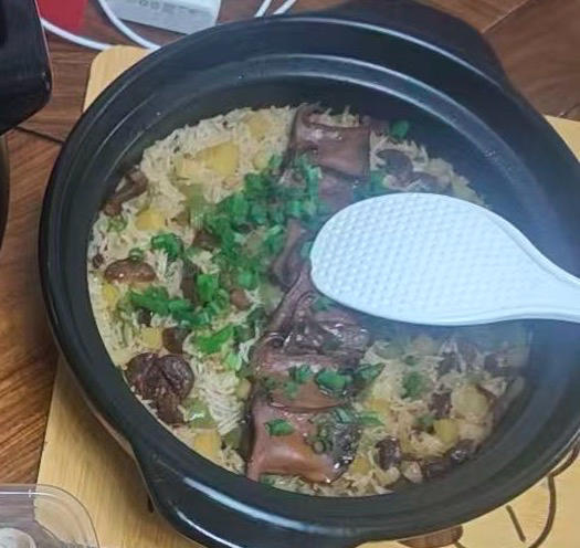 牛肝菌焖饭(云南味道)