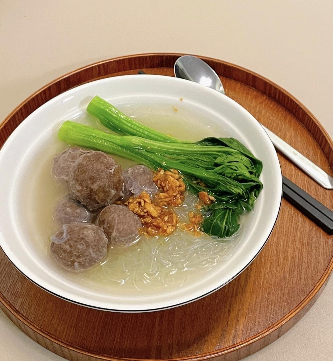 牛肉丸粉丝汤