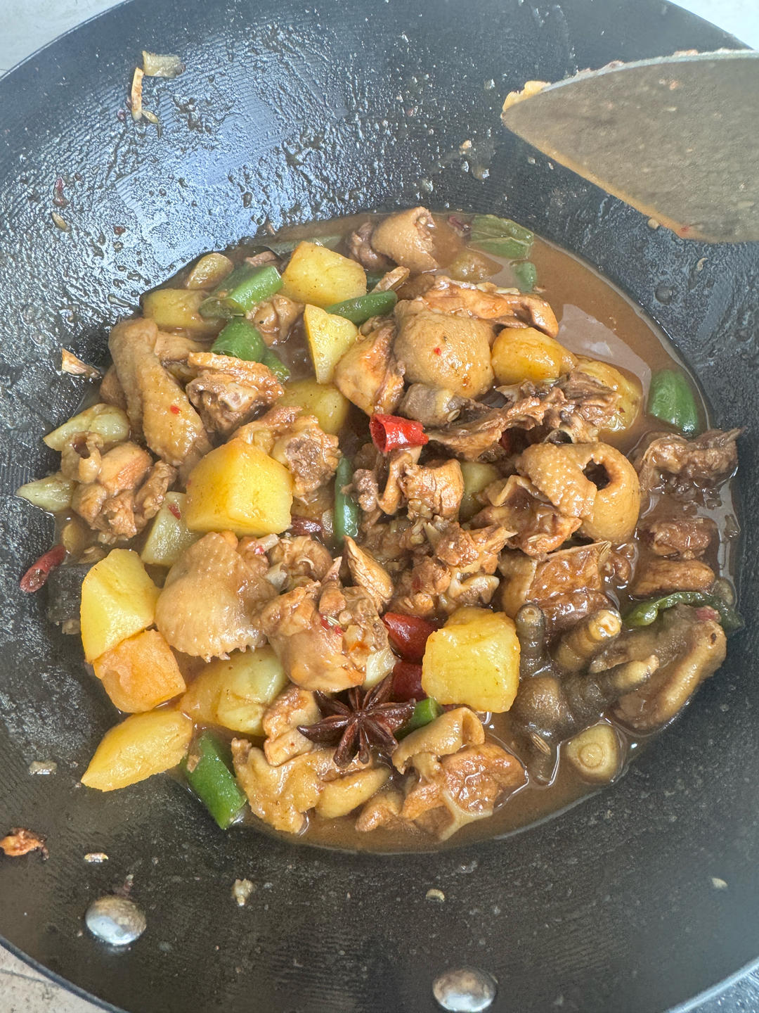 鲜香味浓土豆烧鸡（还是焖鸡？炒鸡？随便啦）