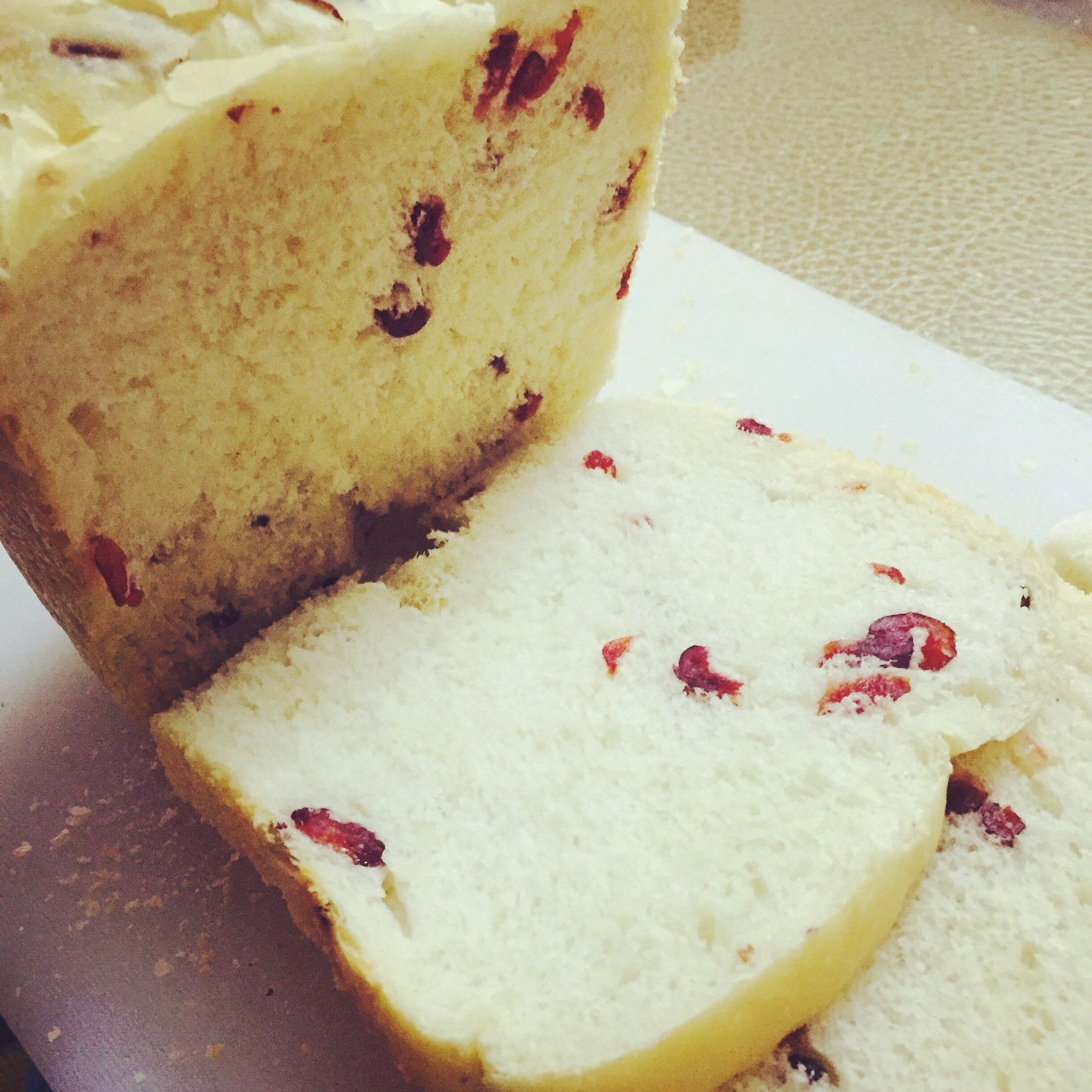 蔓越莓醇奶鸡蛋吐司(附松下面包机105新手必读手册）：