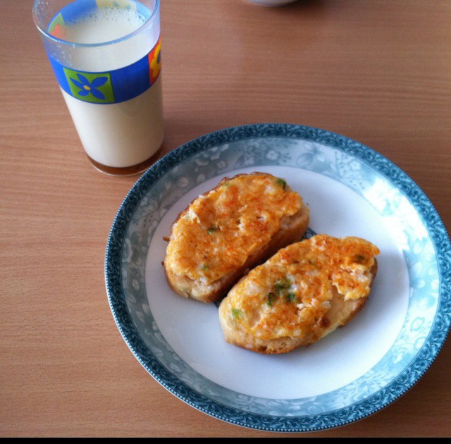 香煎鲜虾土司