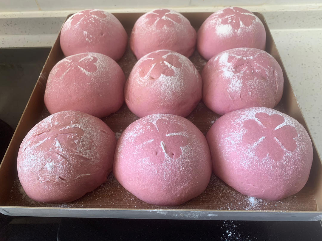 紫薯芋泥奶酪包