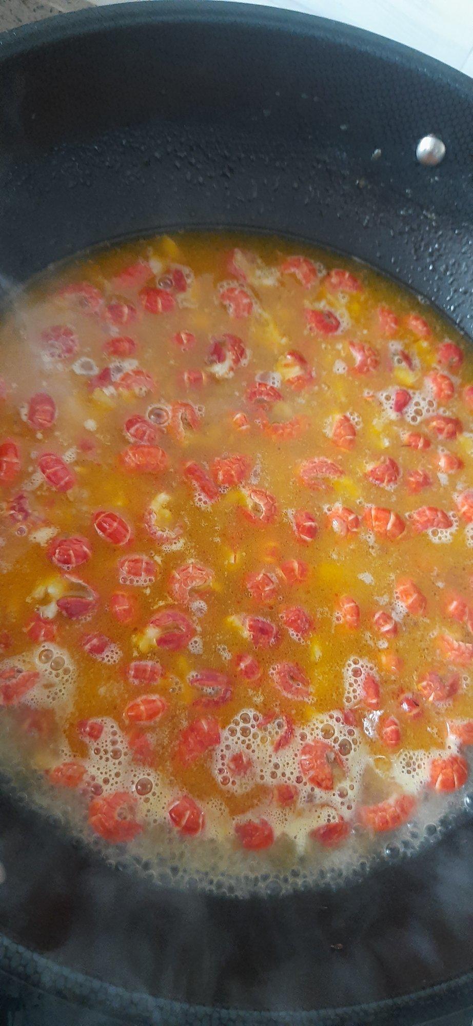 酸汤小龙虾