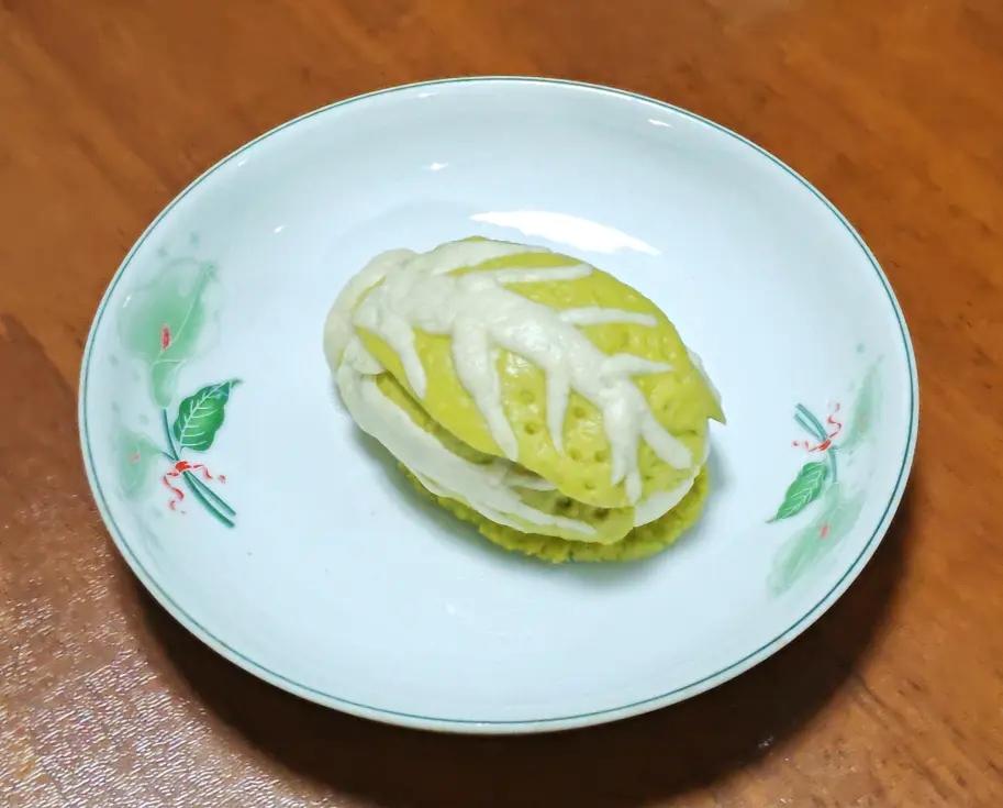 过年了，蒸百财      (仿真大白菜馒头)