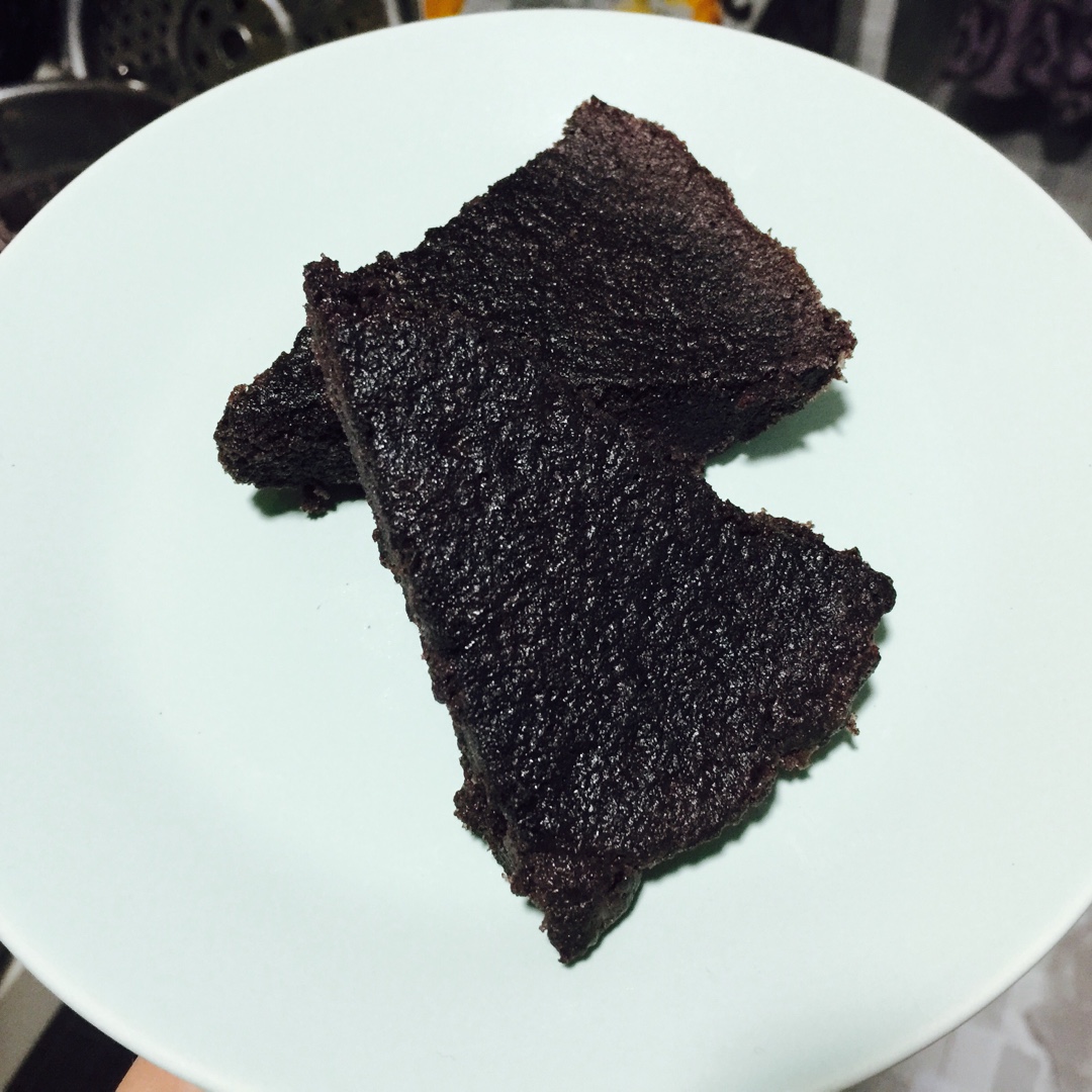 蒸着吃的黑米糕
