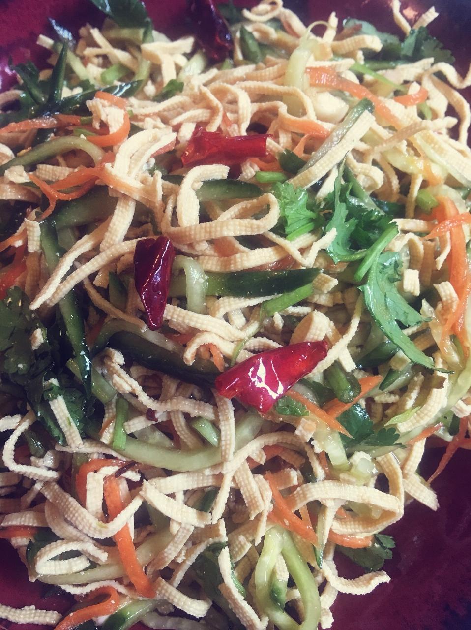 炝拌豆腐丝