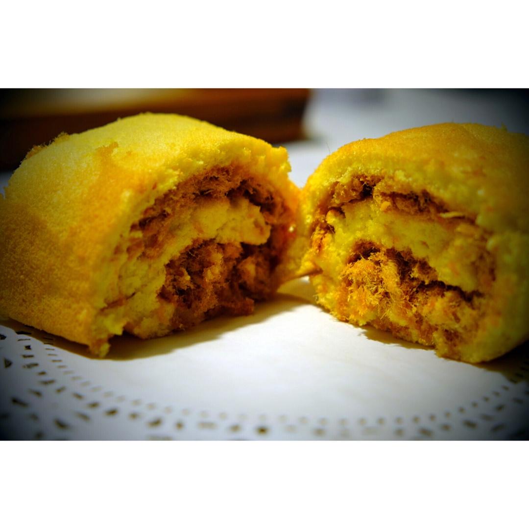 肉松戚风蛋糕卷