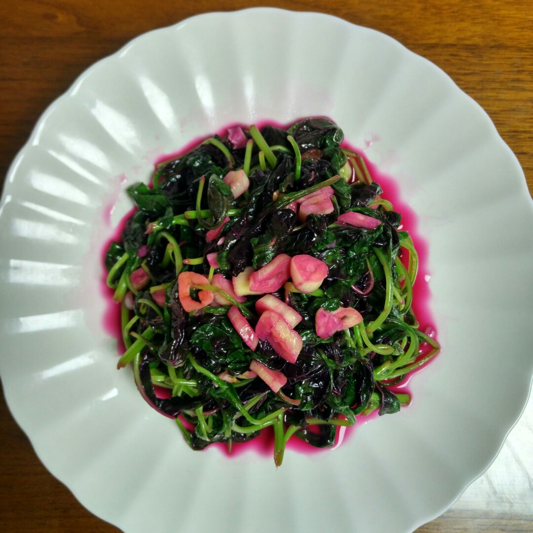 蒜茸炒红苋菜