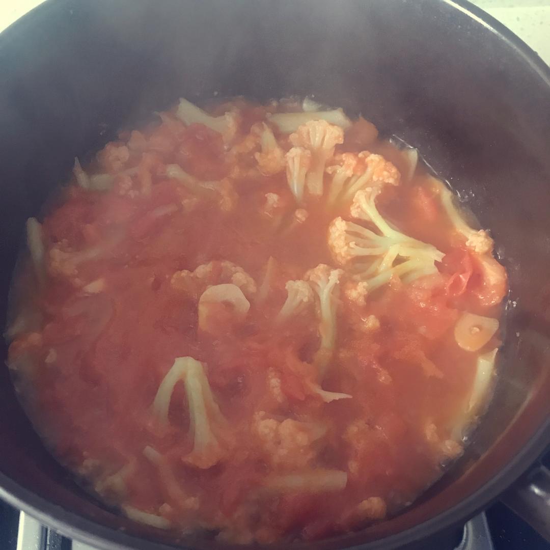 番茄炖花菜——无油的健康美味