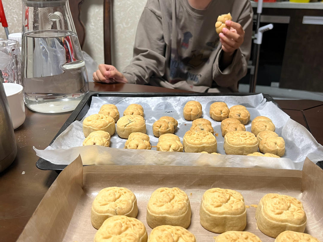 椒盐花生酥🥜/脆皮月饼🥮/香脆掉渣/唇齿留香