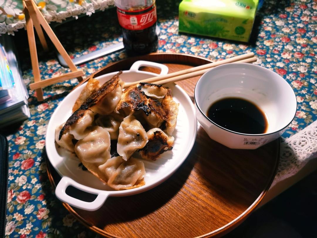 生煎饺子（冷冻饺）