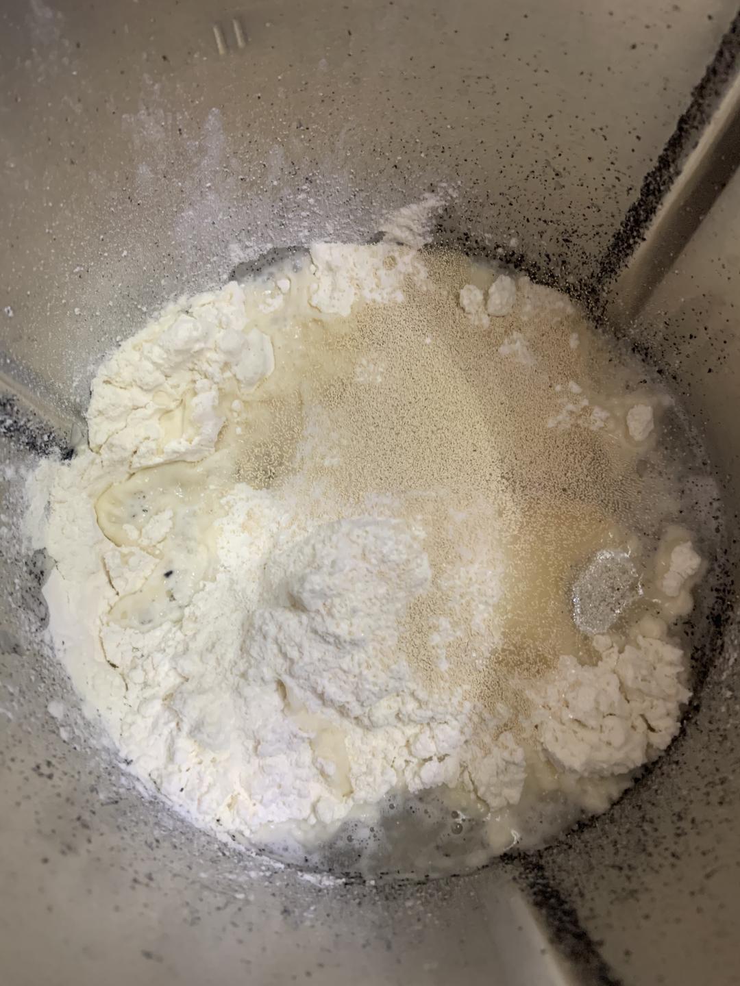 纯奶手撕吐司的做法 步骤1