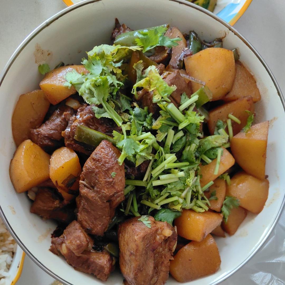 硬菜代表--排骨炖豆角土豆（豆角焖面胚子）