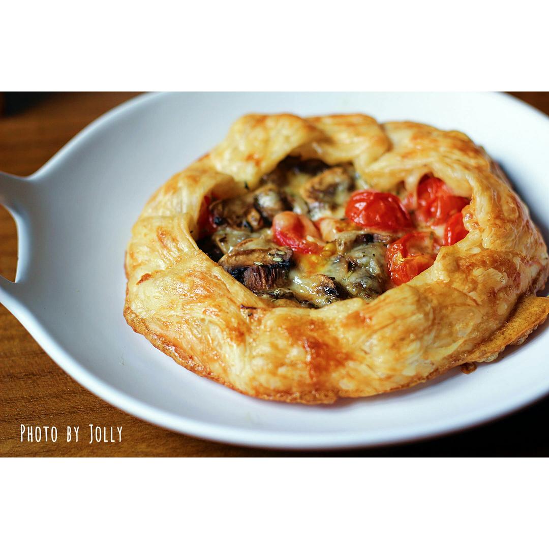 手抓饼皮版 口蘑小番茄咸派