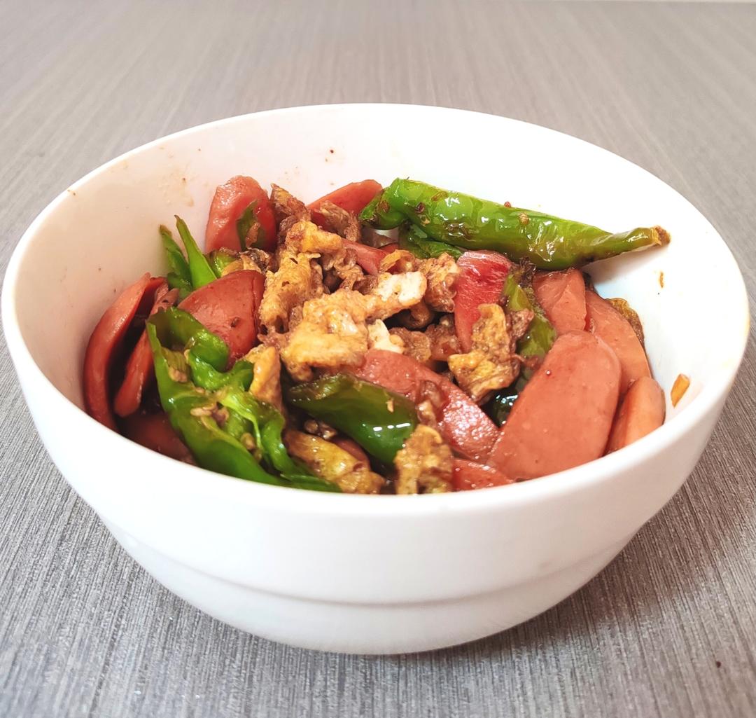 青椒火腿炒鸡蛋