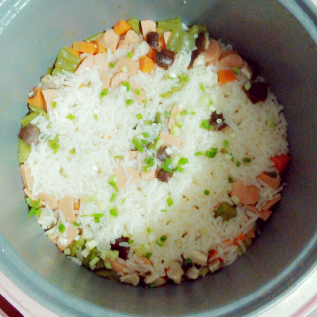 电饭锅煲仔饭