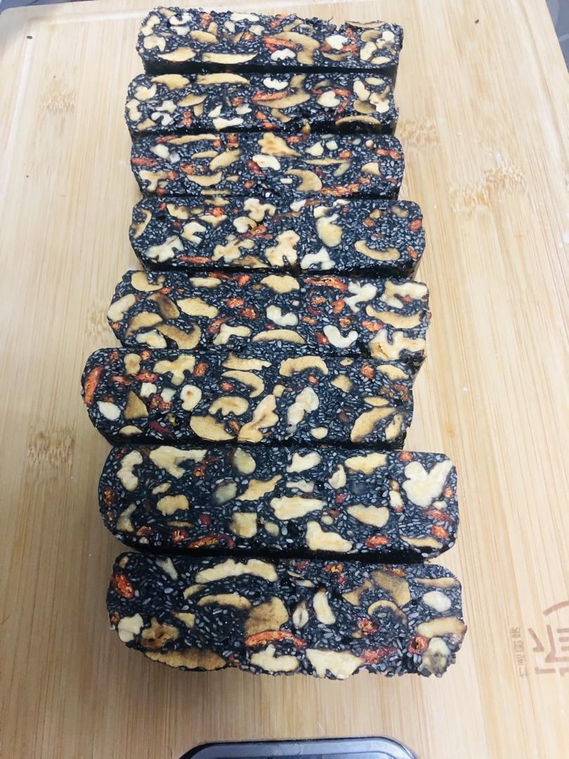 做小份量（125克）的阿胶糕食材比例