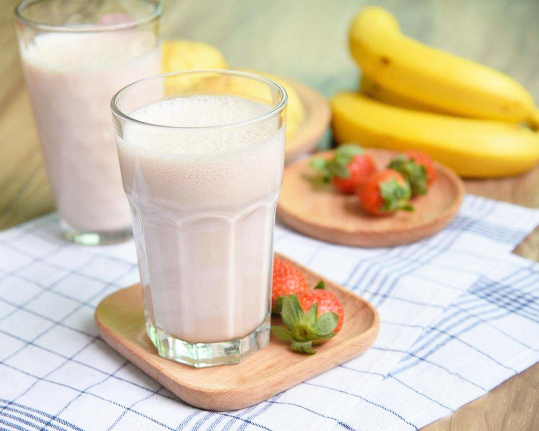 🍹草莓坚果饮的做法