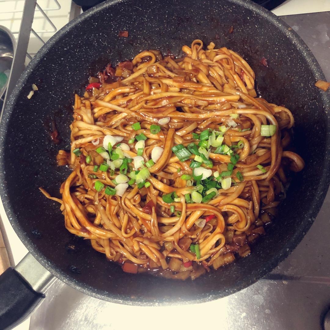 番茄土豆焖面