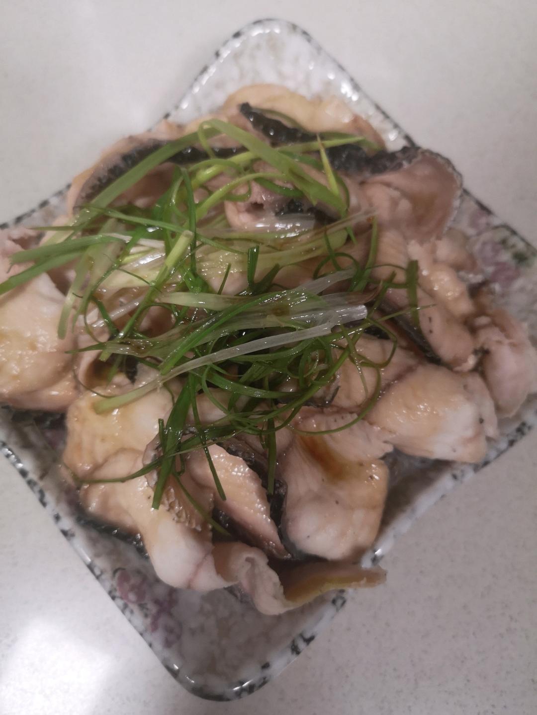 10分钟就好的葱香黑鱼片