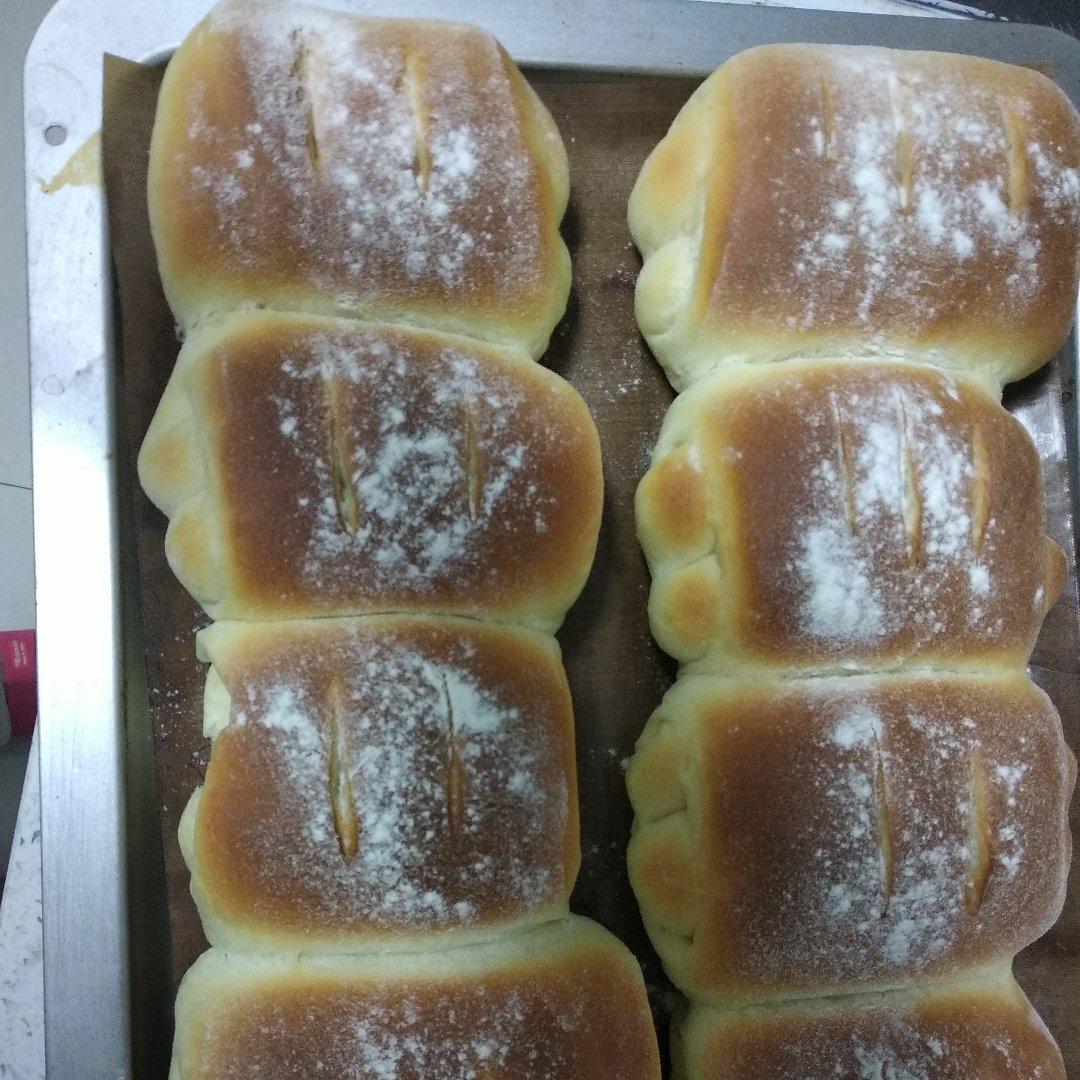 软到不知所措的牛奶卷