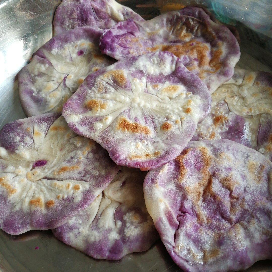 【饺子皮紫薯饼】