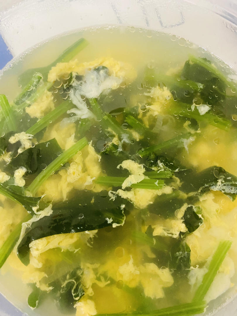 菠菜鸡蛋汤