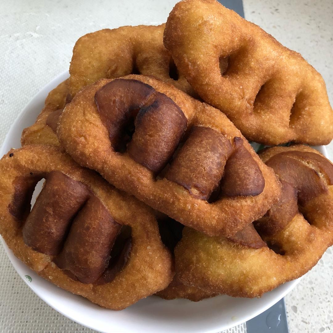 炸油饼、糖油饼