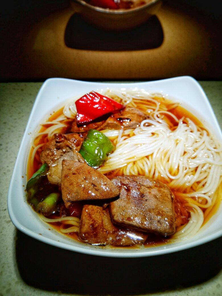 浅笑*做的【酱爆猪肝面】