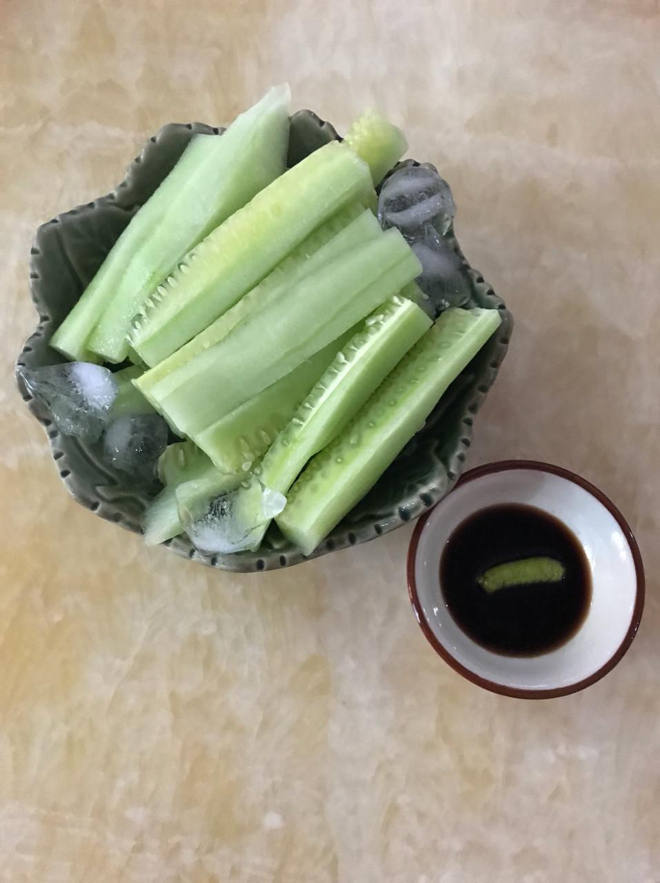 乖乖么么做的冰镇芥末黄瓜条