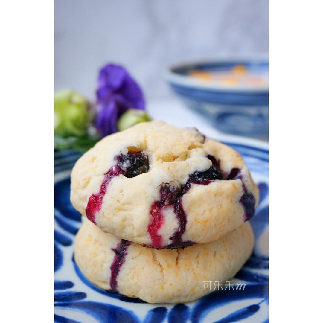 爆浆蓝莓司康Blueberry Explosion Scone