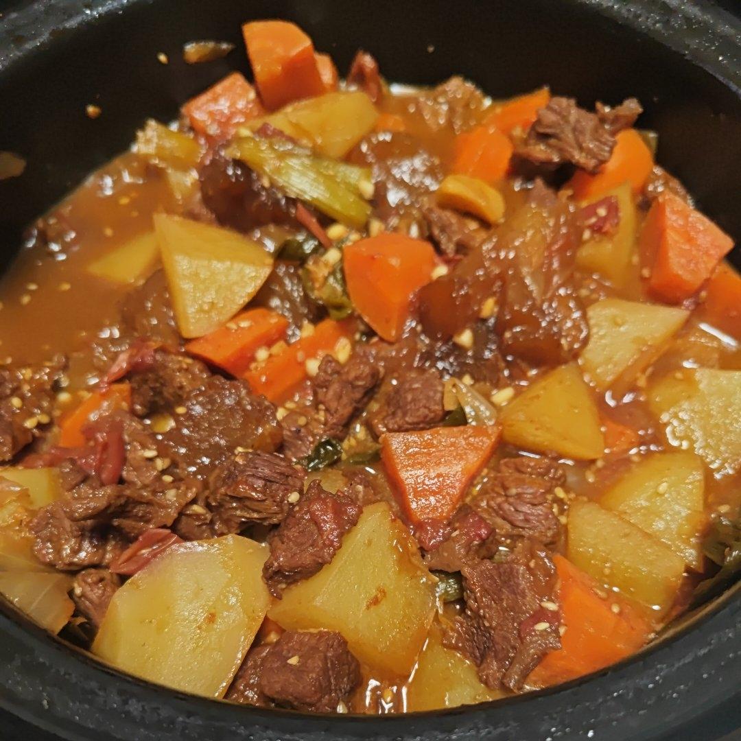 土豆炖牛肉