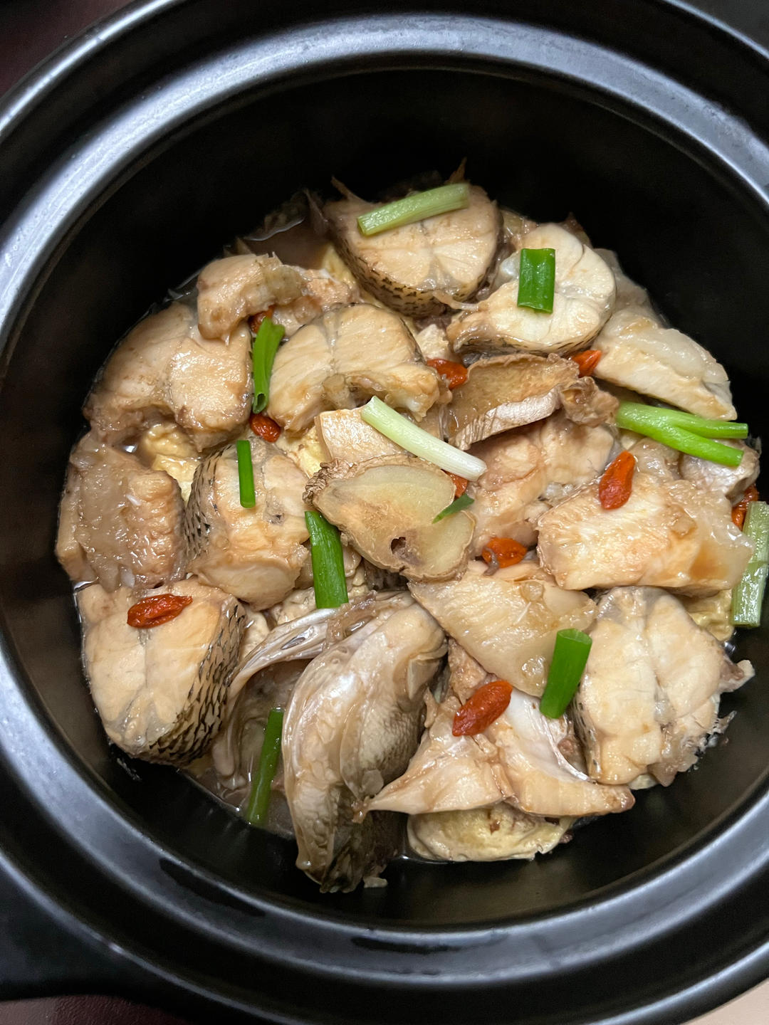 鲜嫩豆腐鲈鱼煲