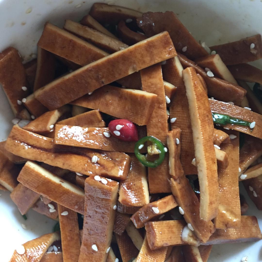 凉拌武冈豆腐干