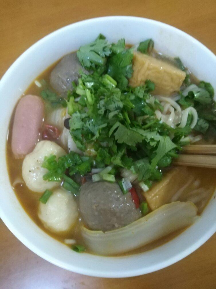 肉末什锦土豆粉