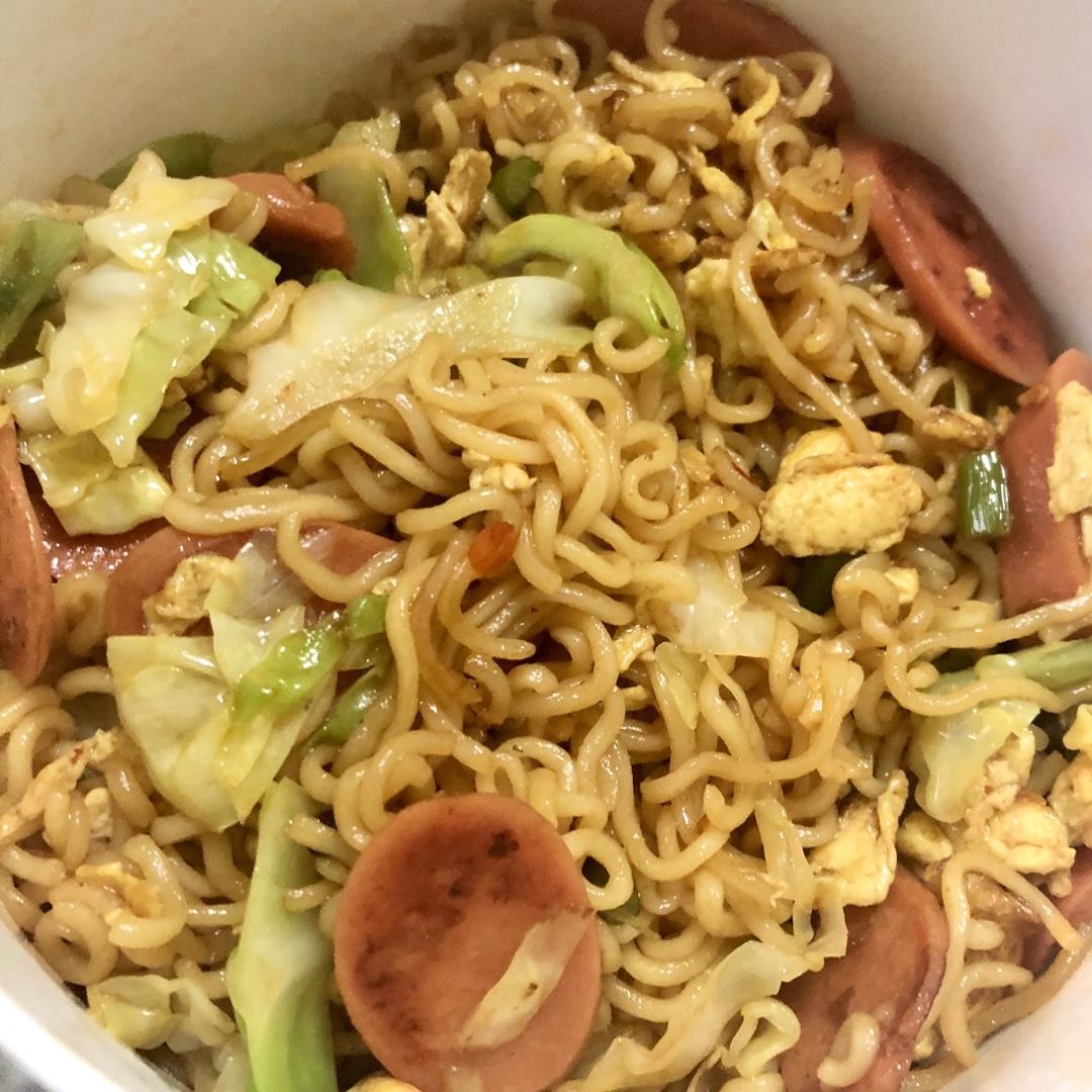 炒方便面￨幸福感爆棚