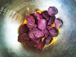 减脂代餐紫薯燕麦饼的做法 步骤2