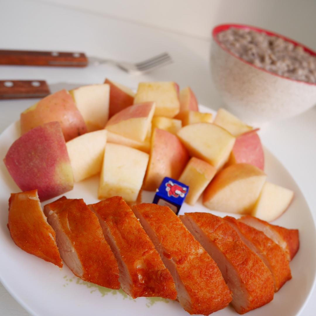 超级入味、快手、简单、方便的新奥尔良口味嫩煎鸡胸