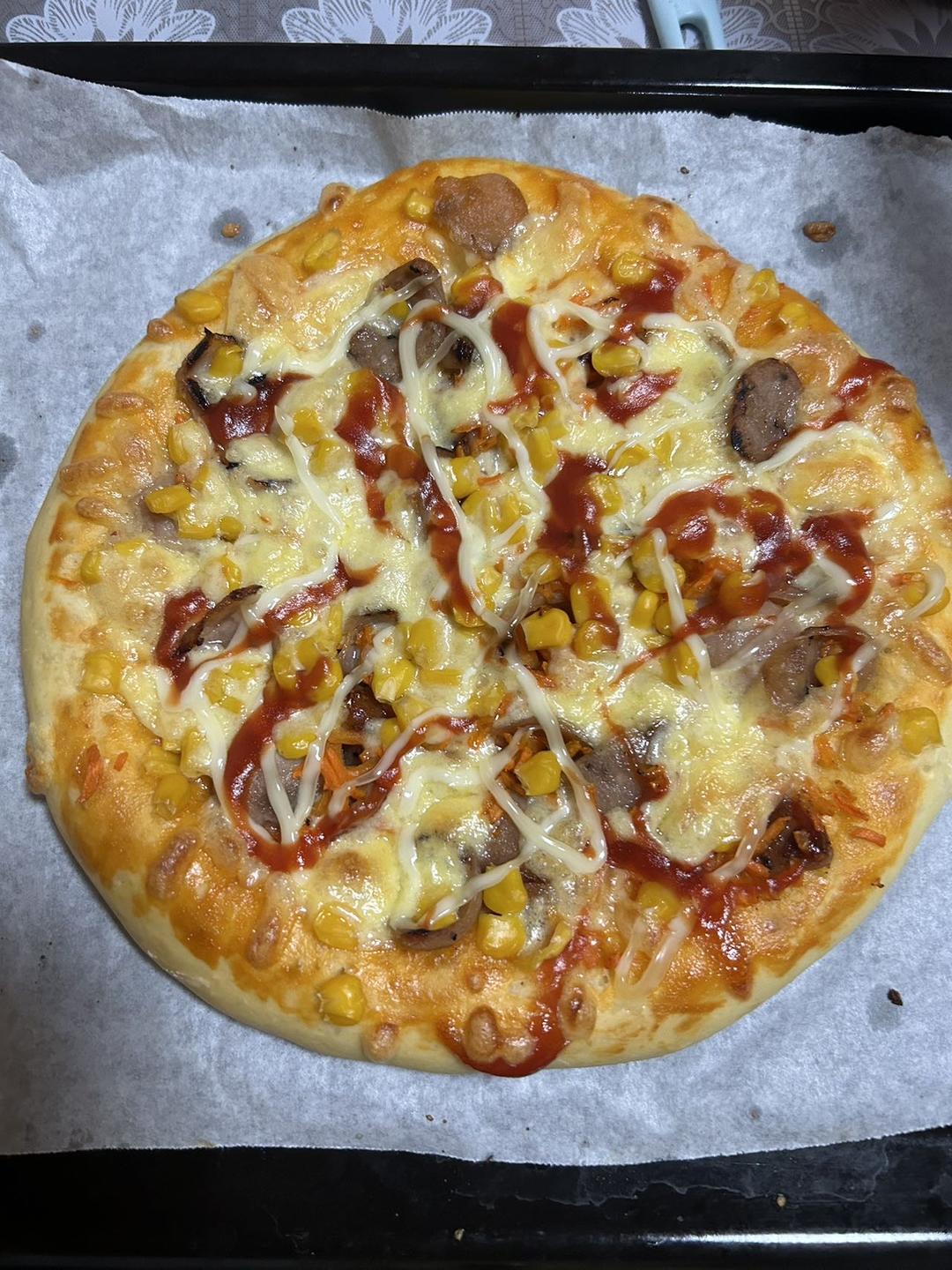 含宣软饼皮做法、自己在家也能做出馅料十足、超拉丝的美味诱人披萨