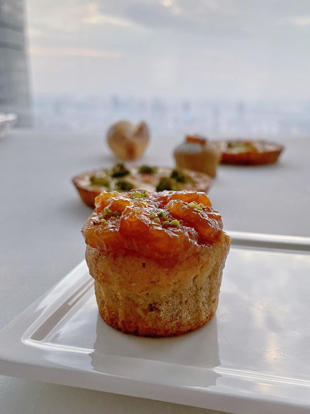 孩子超爱吃天然健康焦糖香蕉马芬纸杯蛋糕