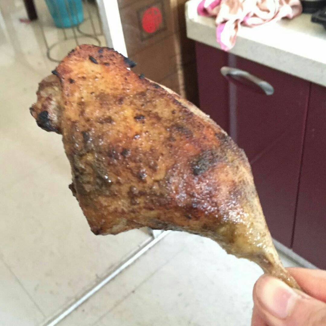 香烤鸭腿