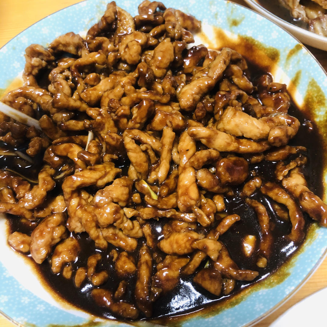 京酱肉丝
