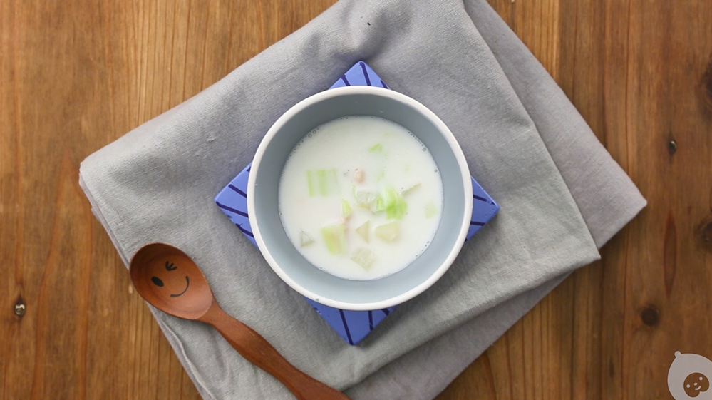12-18个月辅食：包菜鸡肉奶香浓汤的做法
